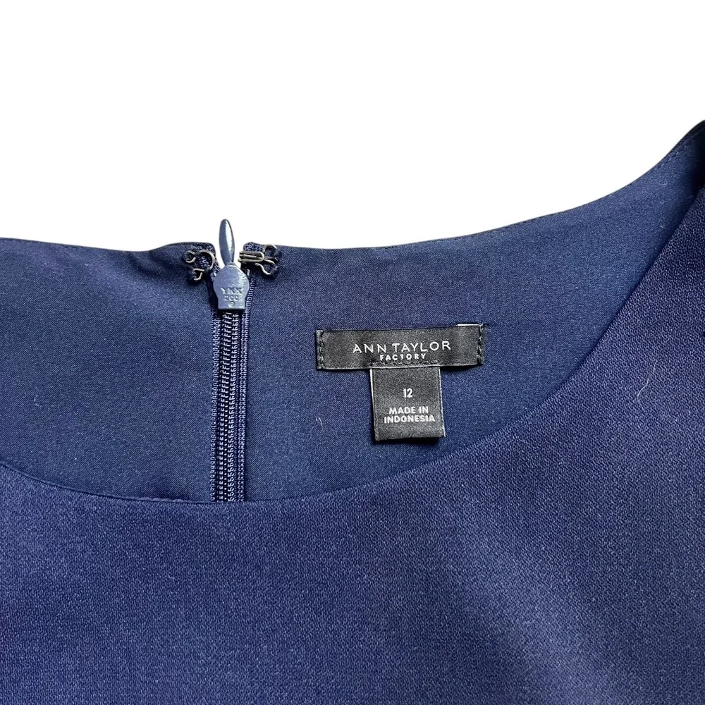 Ann Taylor Factory Navy Blue Floral‎ Eyelet Hem Sleeveless Sheath Dress 12
